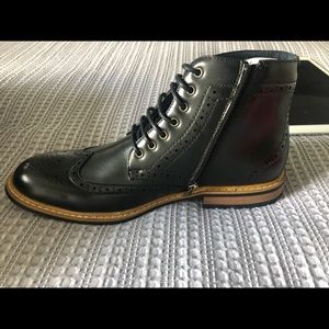 Men’s ankle oxfords with zipper - never worn